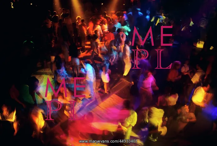 : Anonymous Crowd of Teenage and Adults Disco Dancing : Anonymous Crowd of Teenage and Adults Disco Dancing