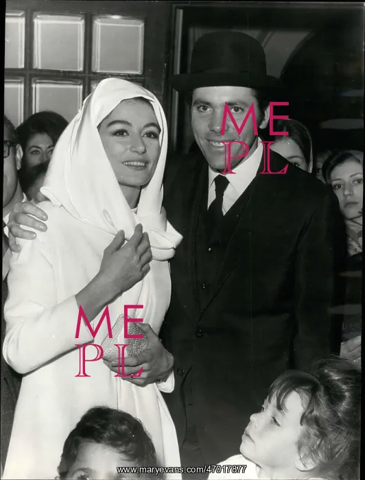 : Anouk Aimee, actress, marries Pierre Barouh in Paris : Anouk Aimee, actress, marries Pierre Barouh in Paris
