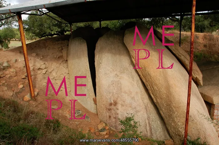 : Anta Grande do Zambujeiro. Megalithic monument. 4000-35000 B : Anta Grande do Zambujeiro. Megalithic monument. 4000-35000 B