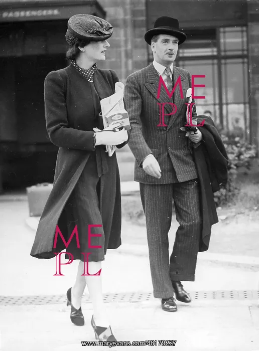 : Anthony Eden with his wife, 1939 : Anthony Eden with his wife, 1939