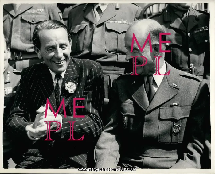 : Anthony Head, War Minister, General Gruenther, conference : Anthony Head, War Minister, General Gruenther, conference