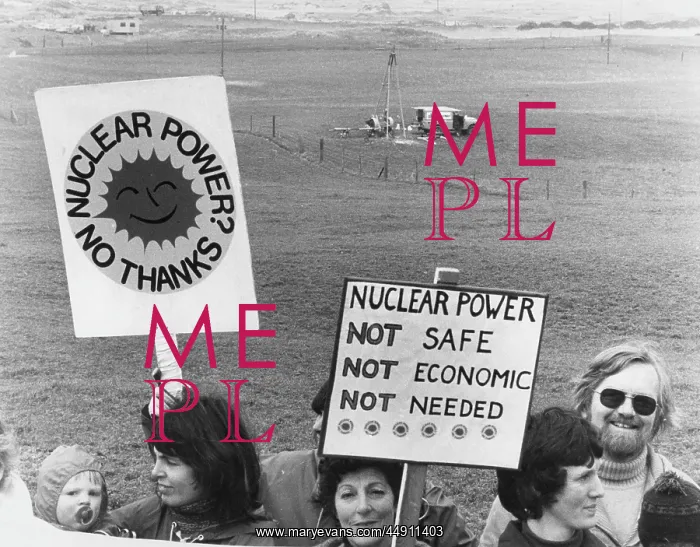 : Anti-nuclear power demonstration, Gwithian, Cornwall : Anti-nuclear power demonstration, Gwithian, Cornwall