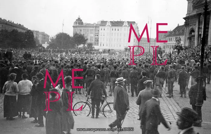 : Anti-Semitic demonstration : Anti-Semitic demonstration