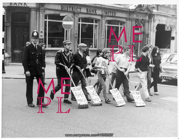 : ANTI-VIETNAM DEMO : ANTI-VIETNAM DEMO
