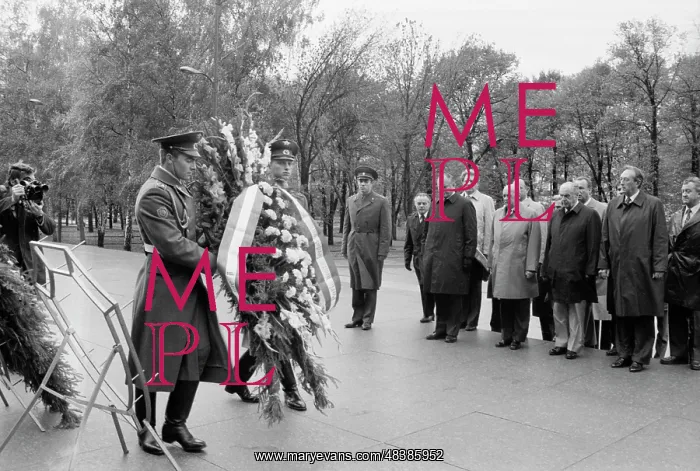 : Anton Benya visits USSR : Anton Benya visits USSR