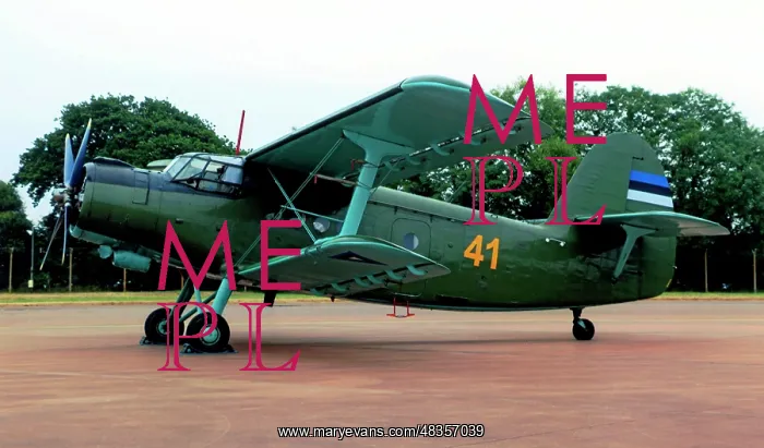 : Antonov An-2T 41 Yellow : Antonov An-2T 41 Yellow