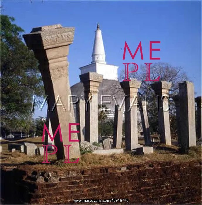 : ANURADHAPURA / DAGOBA : ANURADHAPURA / DAGOBA