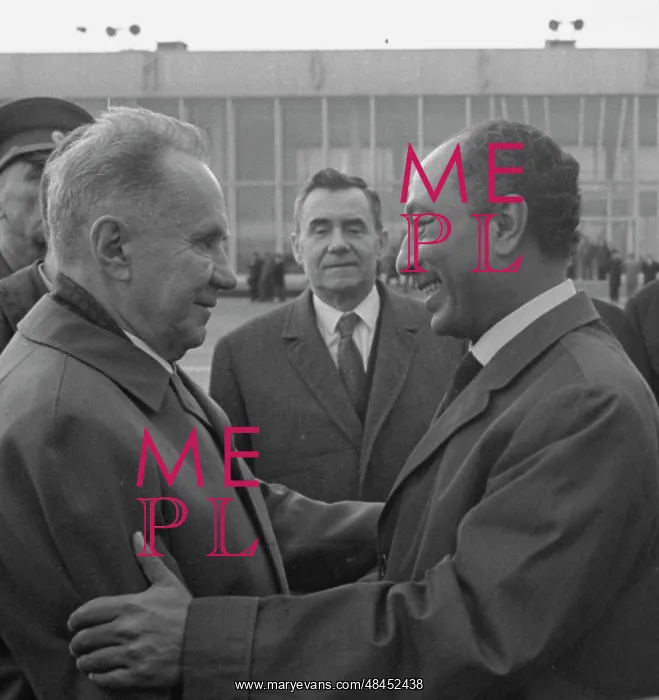 : Anwar El Sadat and Alexei Kosygin, 1972 : Anwar El Sadat and Alexei Kosygin, 1972