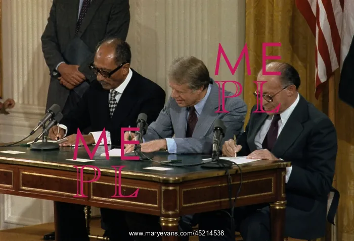 : Anwar Sadat Jimmy Carter and Menahem Begin ? : Anwar Sadat Jimmy Carter and Menahem Begin ?
