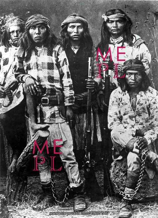 : APACHE INDIANS-A group of Apaches, two of ? : APACHE INDIANS-A group of Apaches, two of ?