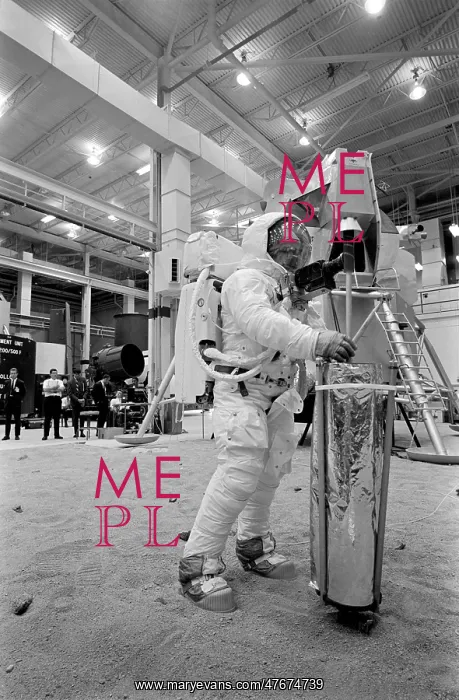 : Apollo 11, Neil Armstrong EVA Training, 1969 : Apollo 11, Neil Armstrong EVA Training, 1969