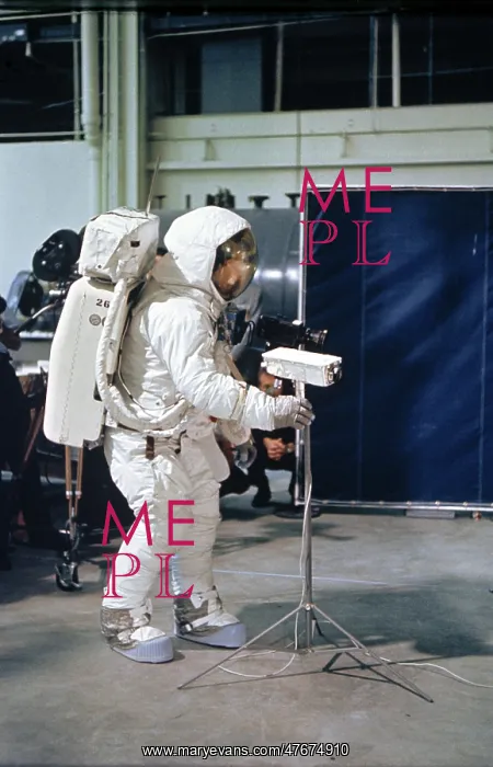 : Apollo 11, Neil Armstrong EVA Training, 1969 : Apollo 11, Neil Armstrong EVA Training, 1969