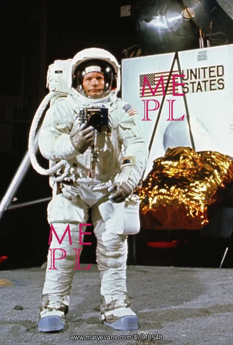 : Apollo 11, Neil Armstrong EVA Training, 1969 : Apollo 11, Neil Armstrong EVA Training, 1969
