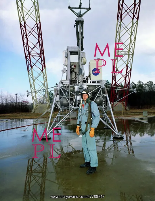 : Apollo 11, Neil Armstrong with LEM Simulator, 1969 : Apollo 11, Neil Armstrong with LEM Simulator, 1969