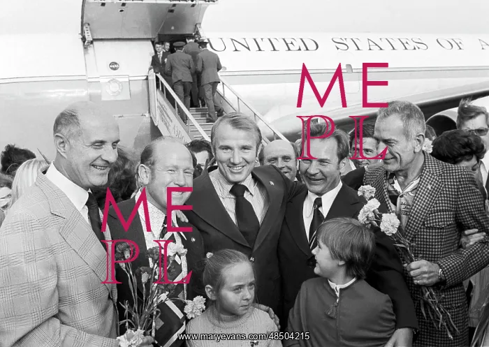 : Apollo spaceship crew in Moscow, 1975 : Apollo spaceship crew in Moscow, 1975