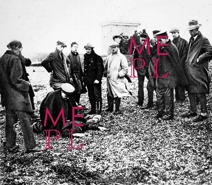 : Applying artificial respiration to a washed up lifeboat man : Applying artificial respiration to a washed up lifeboat man