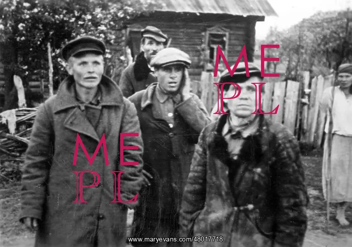 : Apprehended civilians, 1942 : Apprehended civilians, 1942