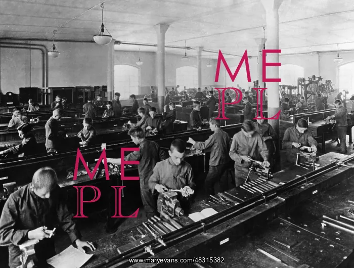 : Apprentice school of AEG, 1915 : Apprentice school of AEG, 1915