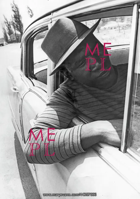 : April 1968 - Bizza's normal driving position - left : April 1968 - Bizza's normal driving position - left