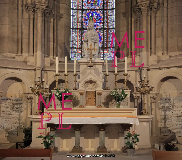 : Apse and altar, Collegiale Notre-Dame de Poissy : Apse and altar, Collegiale Notre-Dame de Poissy