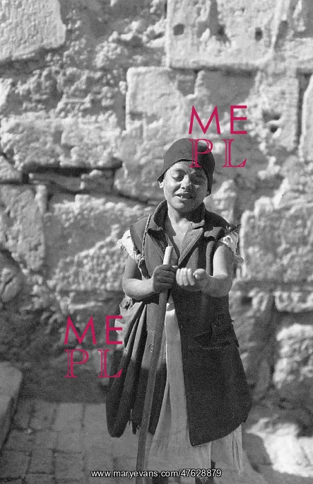  : Arab boy begging, Jerusalem
