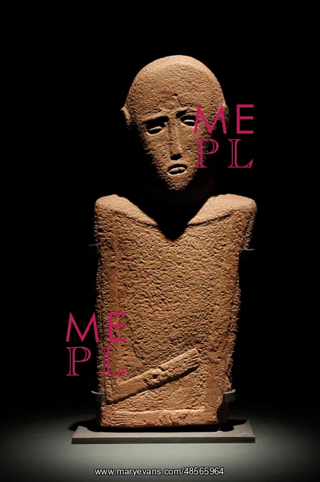 : Arabic peninsula. Anthropomorphe Stele. Late 4th-early 3rd m : Arabic peninsula. Anthropomorphe Stele. Late 4th-early 3rd m