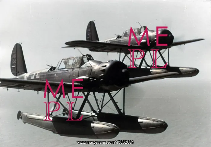 : Arado Ar 196A originally designed to be catapulted off? : Arado Ar 196A originally designed to be catapulted off?