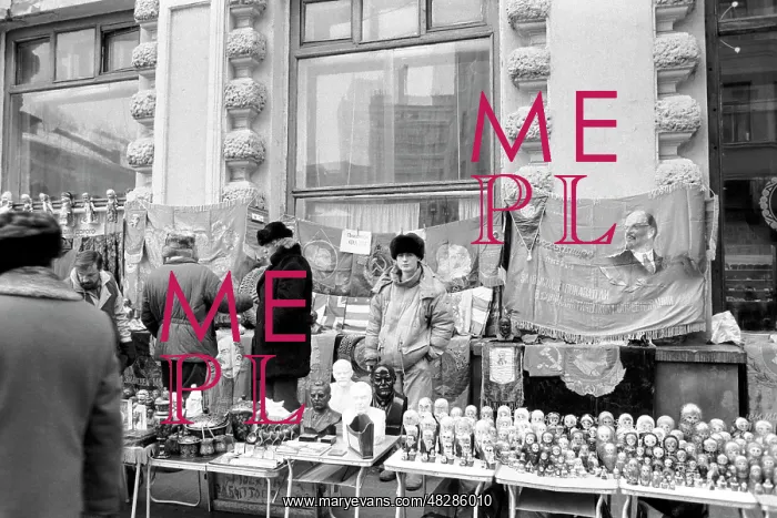 : Arbat Street in pictures, 1992 : Arbat Street in pictures, 1992