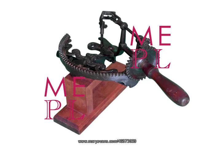 : Arc apple peeler with a wooden base : Arc apple peeler with a wooden base