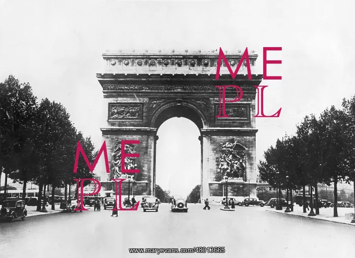 : Arc de Triomphe in Paris, 1936 : Arc de Triomphe in Paris, 1936