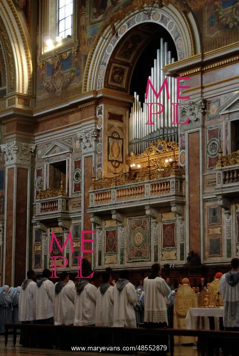 : Archbasilica of St. John Lateran. Religious celebration. Rom : Archbasilica of St. John Lateran. Religious celebration. Rom