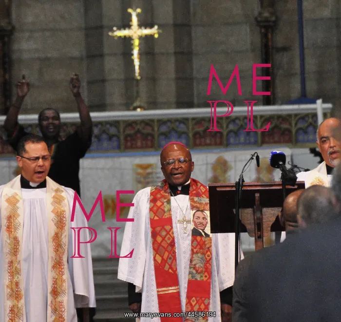: Archbishop Desmond Tutu and Dean Michael Weeder : Archbishop Desmond Tutu and Dean Michael Weeder