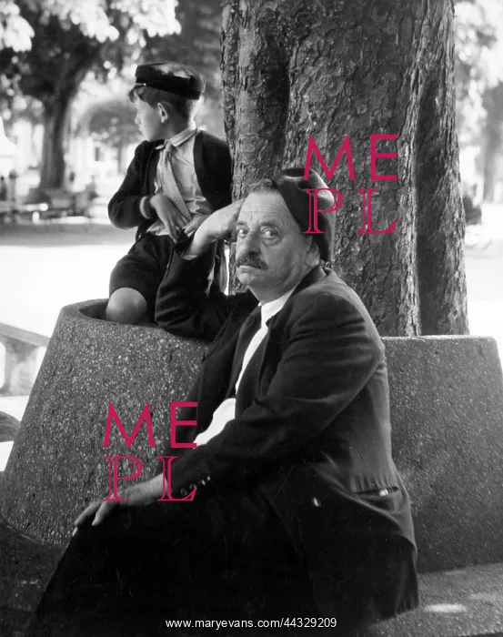 : Archetypal Frenchman sitting under a tree : Archetypal Frenchman sitting under a tree