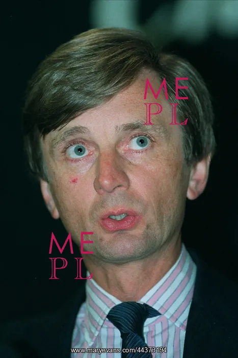  : Archy Kirkwood MP