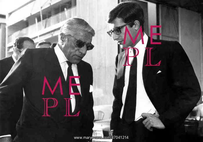 : Aristotle Onassis with his son Alexander, Athens : Aristotle Onassis with his son Alexander, Athens