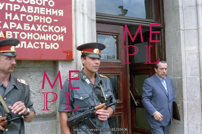 : Arkady Volsky, 1989 : Arkady Volsky, 1989
