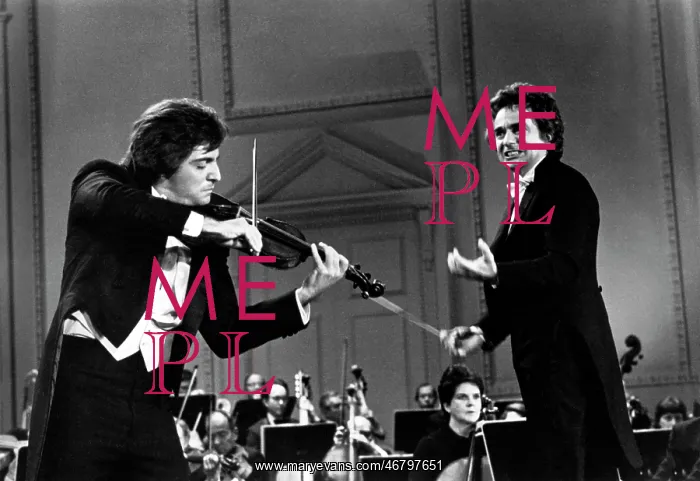 : Armand Assante - Dudley Moore : Armand Assante - Dudley Moore