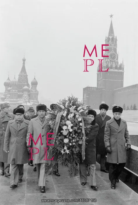 : Armando Hart Davalos visits USSR : Armando Hart Davalos visits USSR