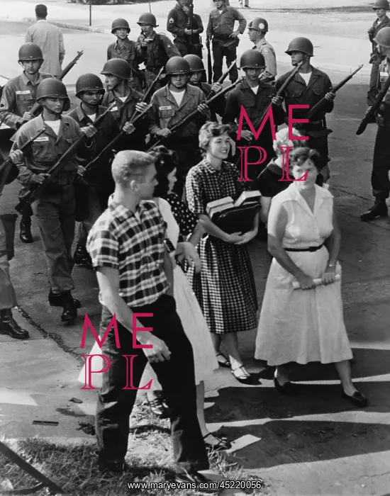 : Armed National Guardsmen disperse a group ? : Armed National Guardsmen disperse a group ?