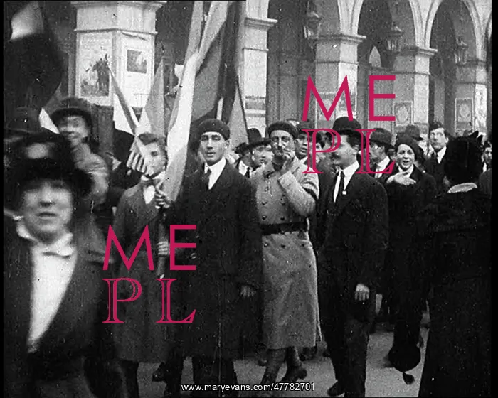 : Armistice. Crowds Celebrating Victory In Paris, French Third Republic : Armistice. Crowds Celebrating Victory In Paris, French Third Republic