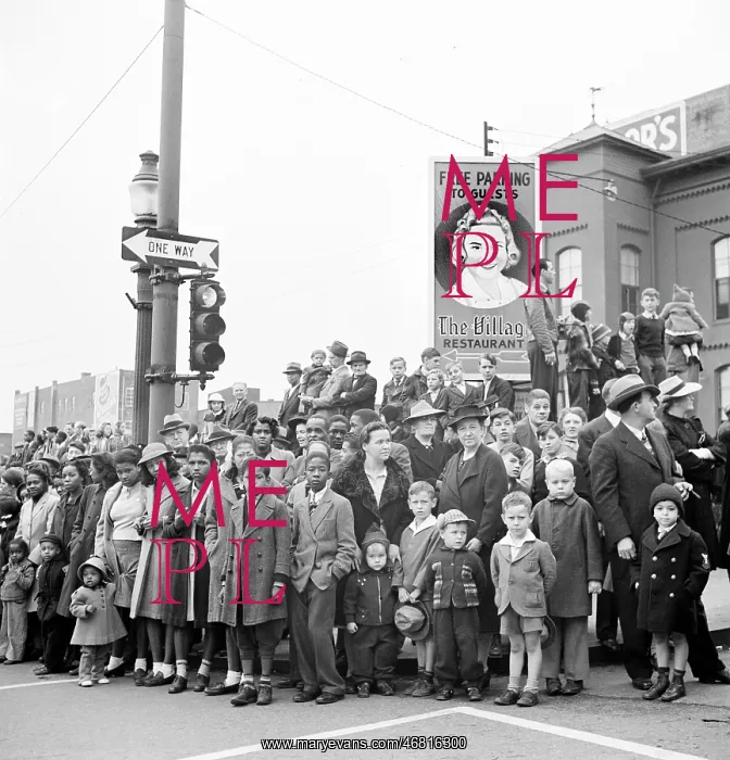 : Armistice Day - parade - World War II : Armistice Day - parade - World War II