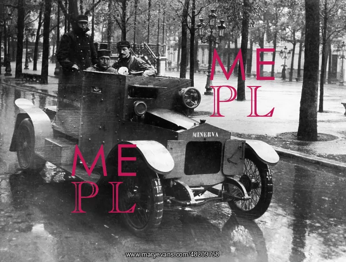 : Armored Belgian car (Minerva), 1914 : Armored Belgian car (Minerva), 1914