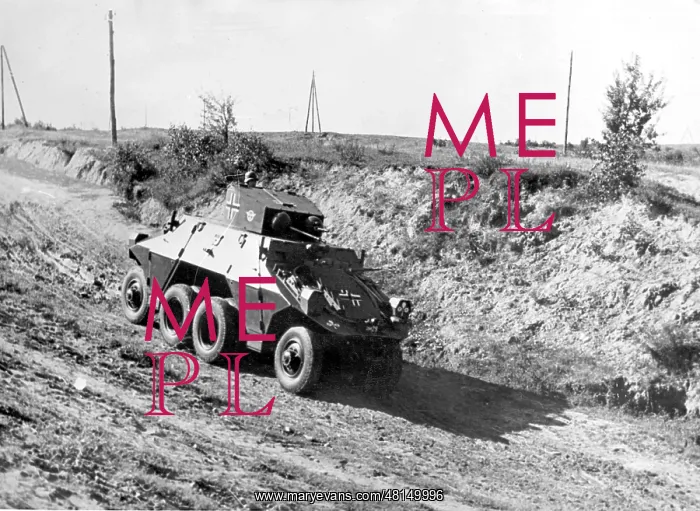 : Armored car of the police on the Eastern front, 1942 : Armored car of the police on the Eastern front, 1942
