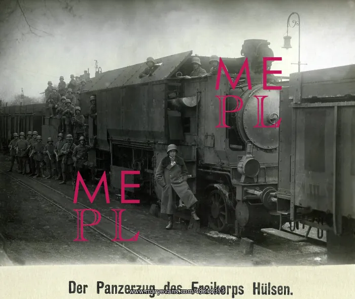 : Armored train in the Baltics, 1919 : Armored train in the Baltics, 1919