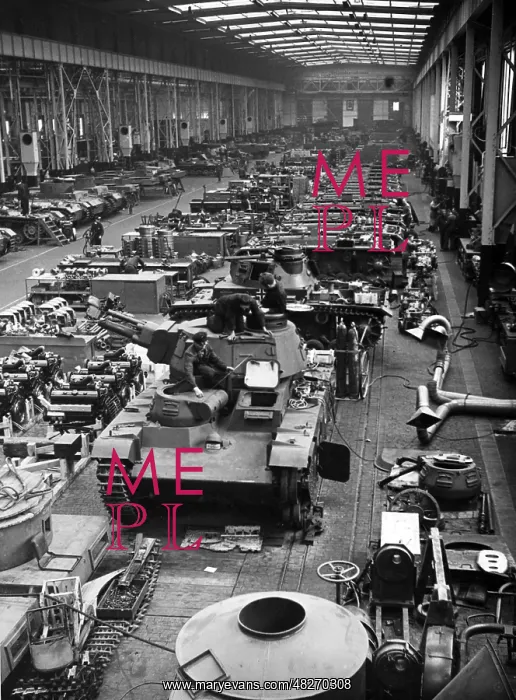 : Armoury in the tank production, 1940 : Armoury in the tank production, 1940