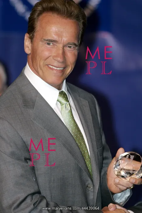 : Arnold Schwarzenegger : Arnold Schwarzenegger
