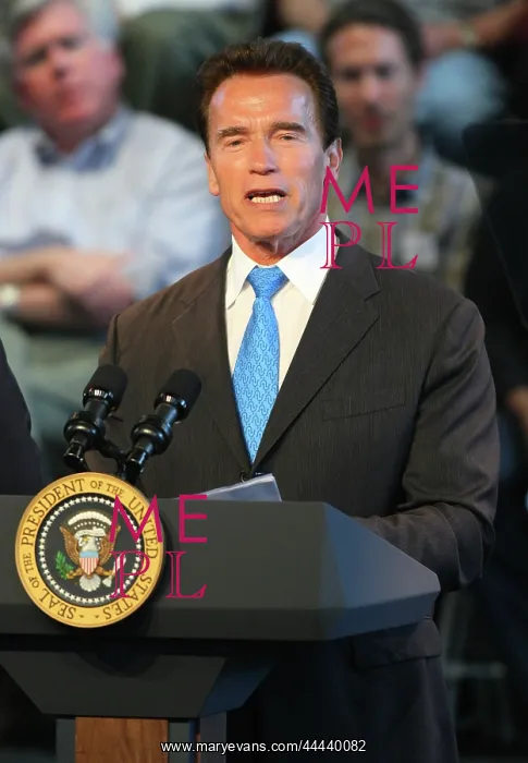: Arnold Schwarzenegger : Arnold Schwarzenegger
