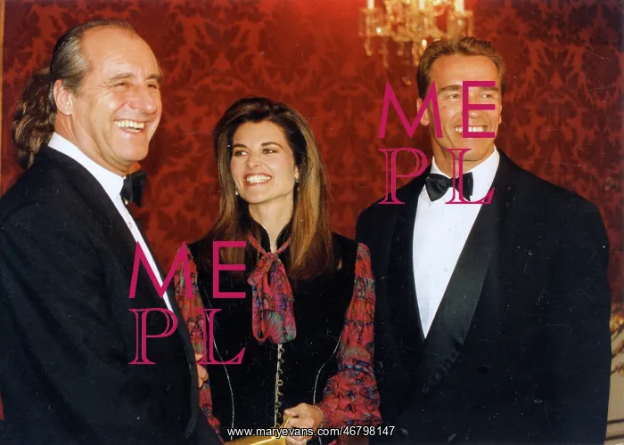 : Arnold Schwarzenegger at reception by Thomas Klestil : Arnold Schwarzenegger at reception by Thomas Klestil