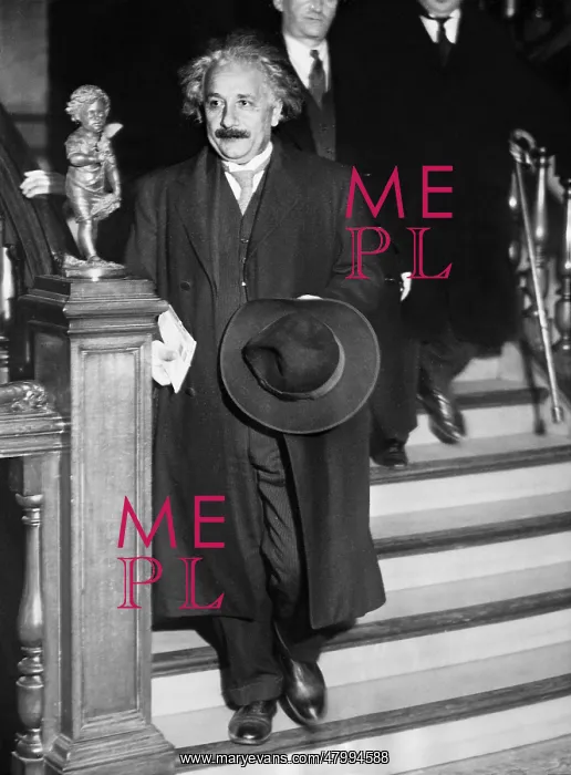 : On his arrival in America the physicist and Nobel : On his arrival in America the physicist and Nobel