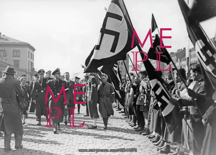 : Arrival of Baldur von Schirach in Vienna, 1938 : Arrival of Baldur von Schirach in Vienna, 1938